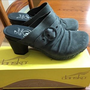 Dansko Nadine Charcoal Kid Suede size 37